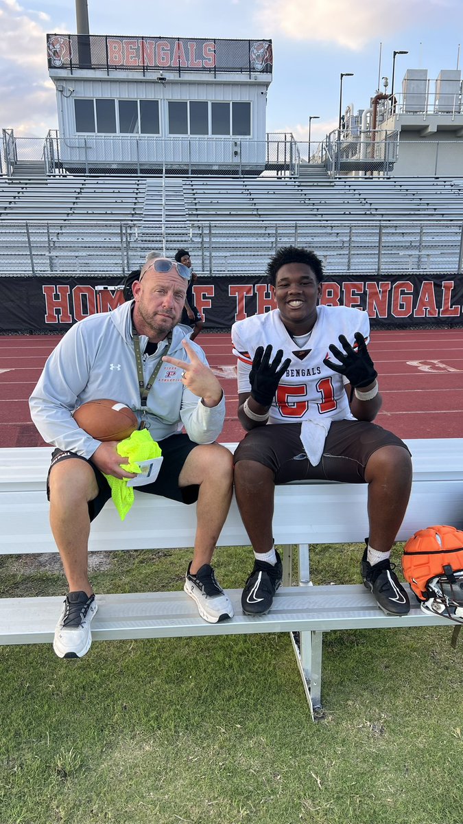 STONE CAMPBELL tweet media