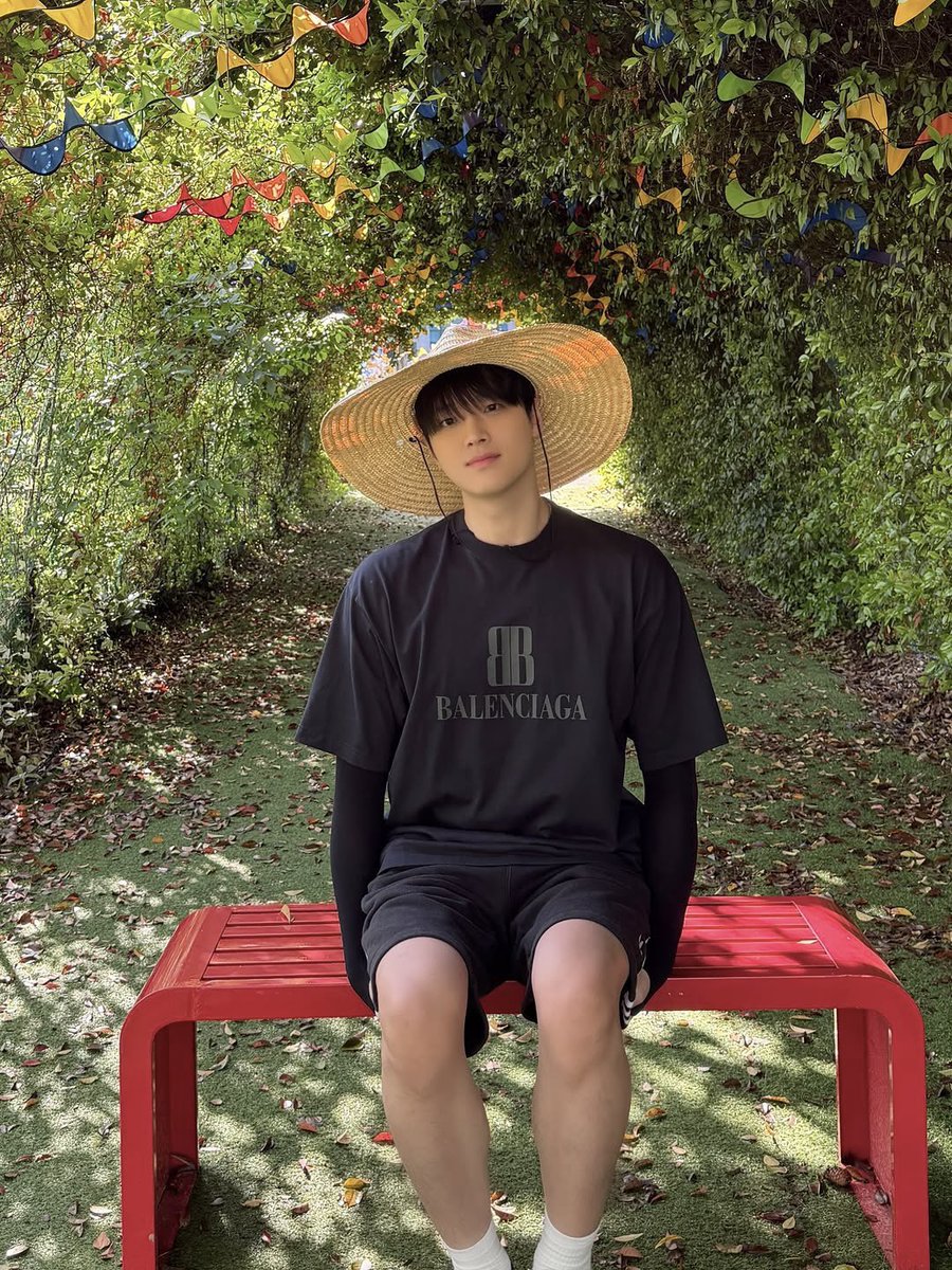 sigmulseut's tweet photo. 함평 수학여행에서..🦋 https://t.co/s5snKaiGk9