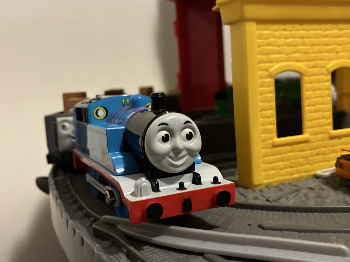 Adam🚂 tweet media
