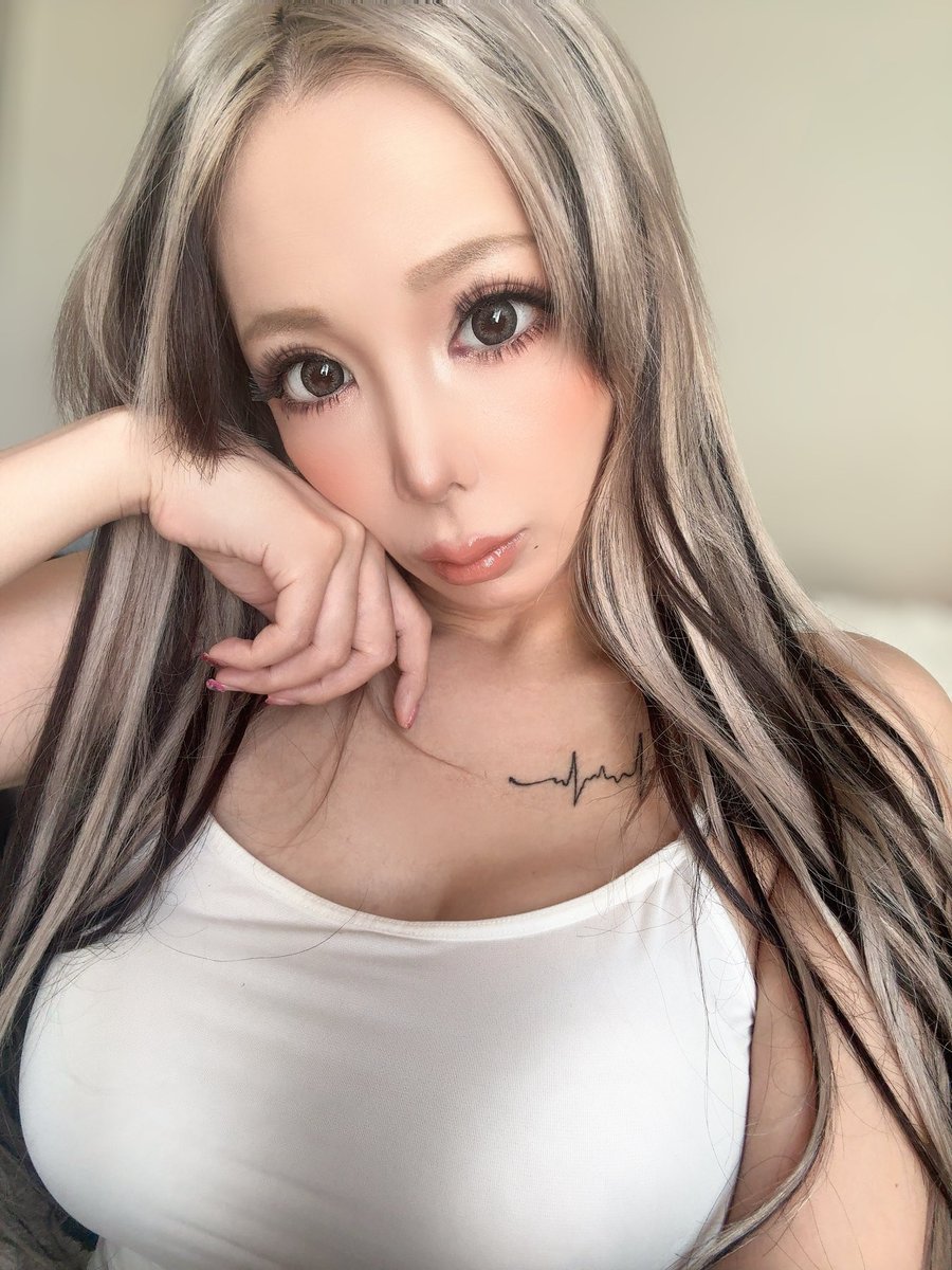霜月るな💖しもるな tweet media