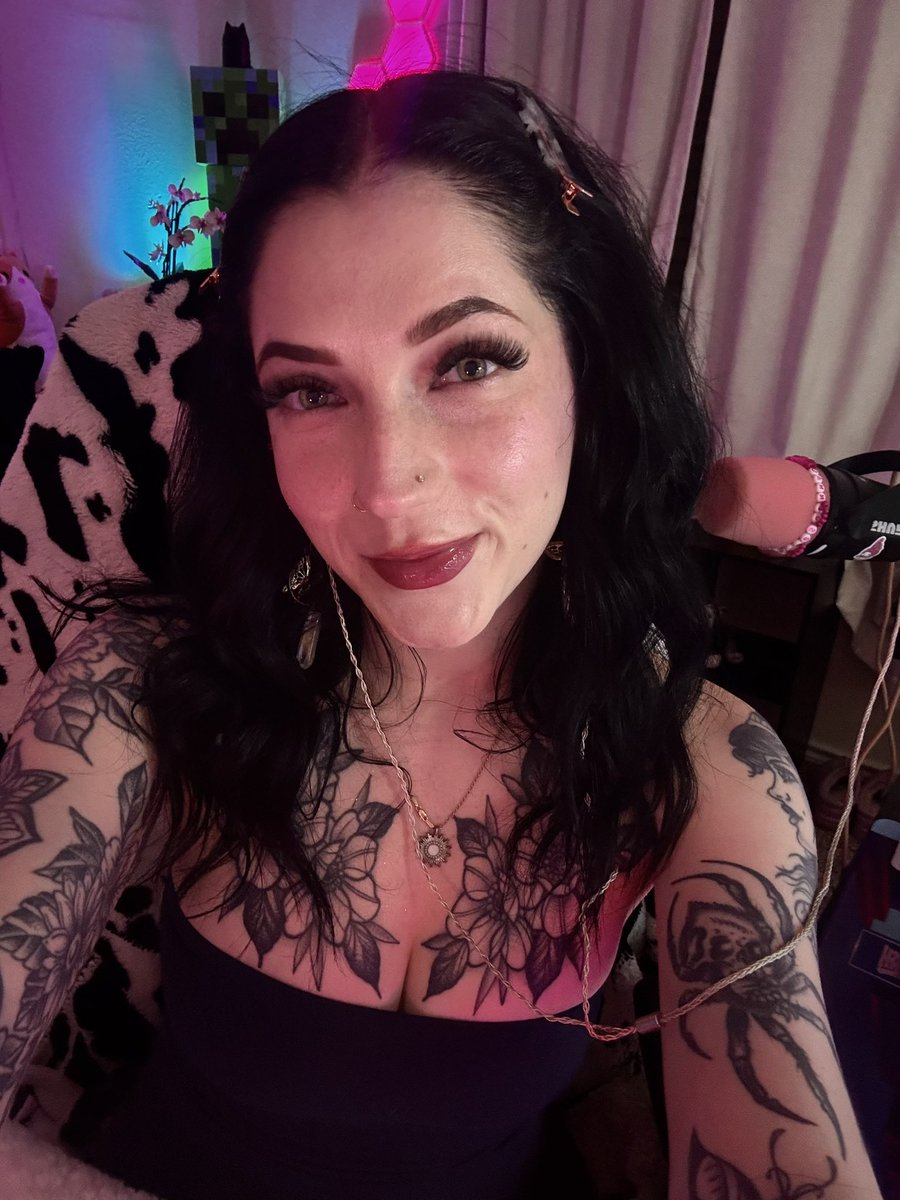 Ghost Jen ‎♡✧₊⁺ tweet media