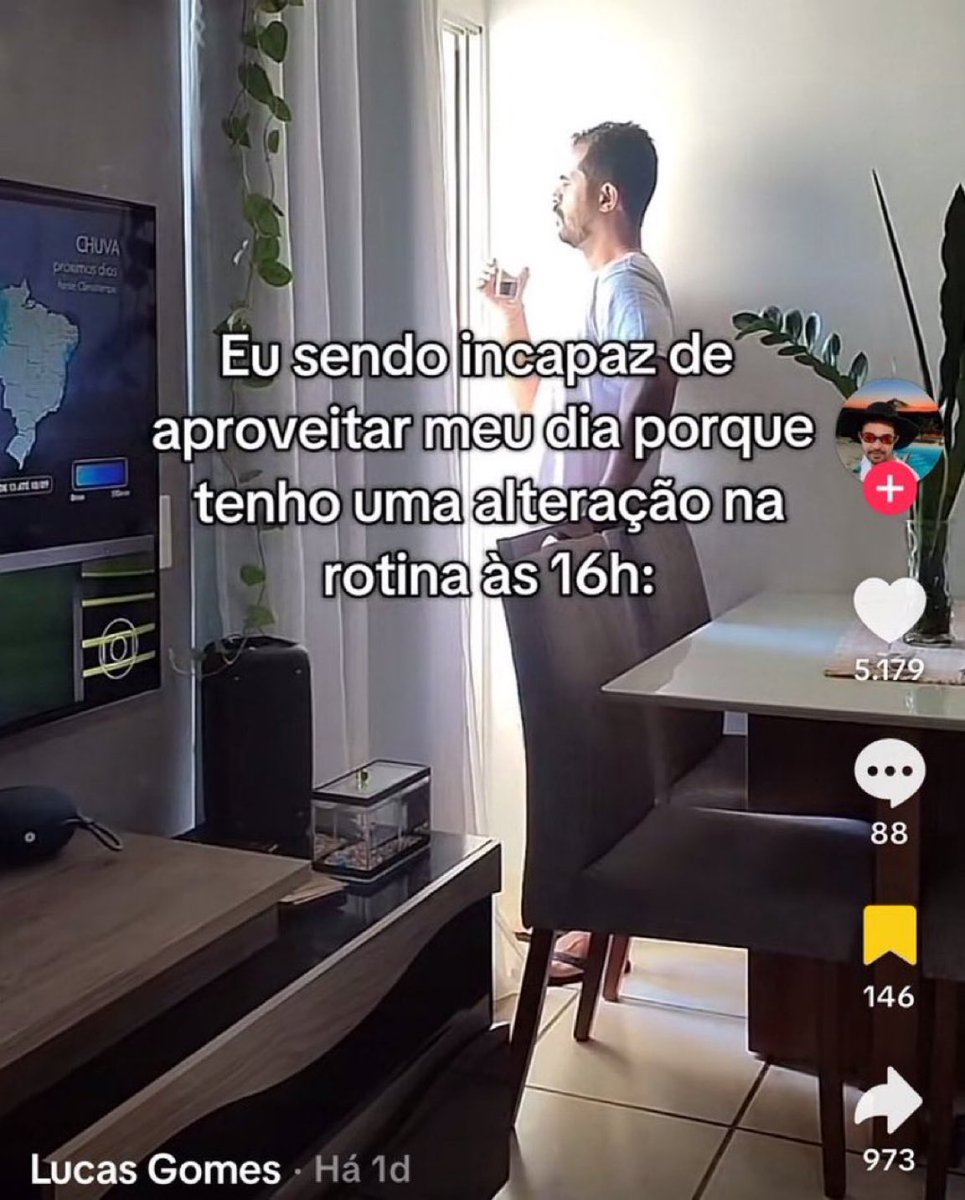 PopTrends tweet media