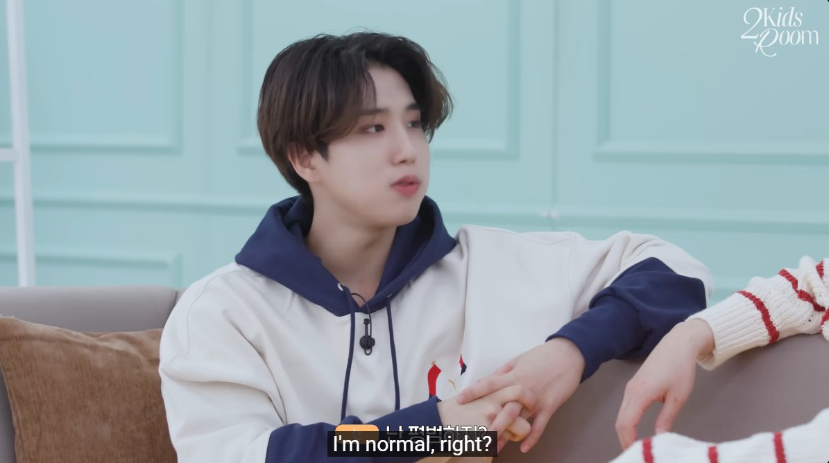 isa misses skz tweet media