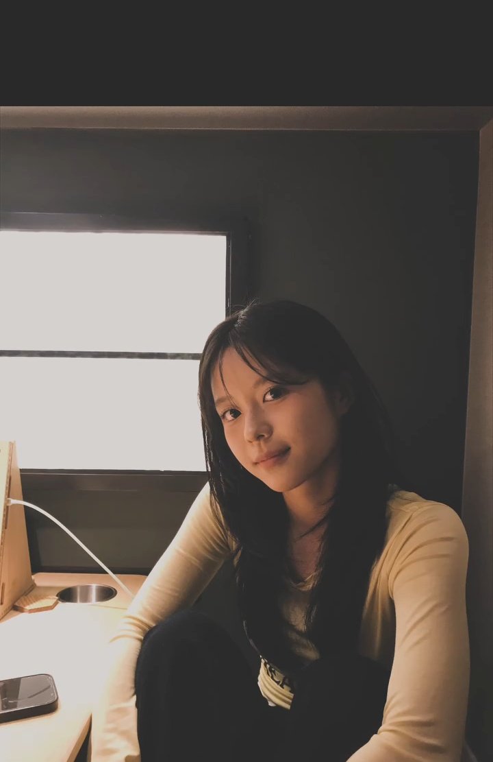 sieunsiee's tweet photo. effortlessly beautiful, as always

#황시은 #HWANGSIEUN https://t.co/qCFfBEOnte