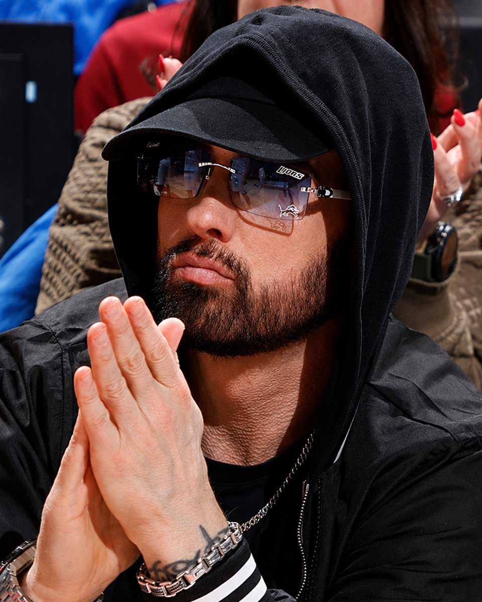 SHADYVERSE / Eminem Brasil tweet media