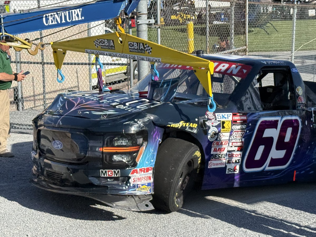 Jeff Gluck tweet media