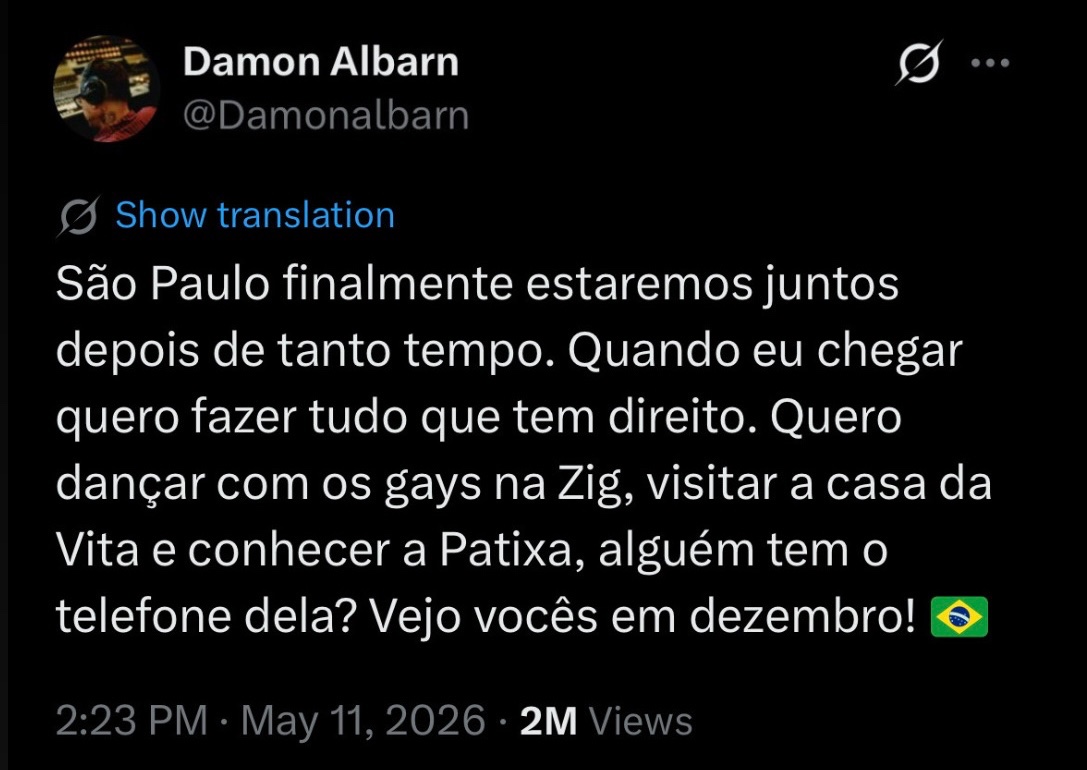 lara tweet media