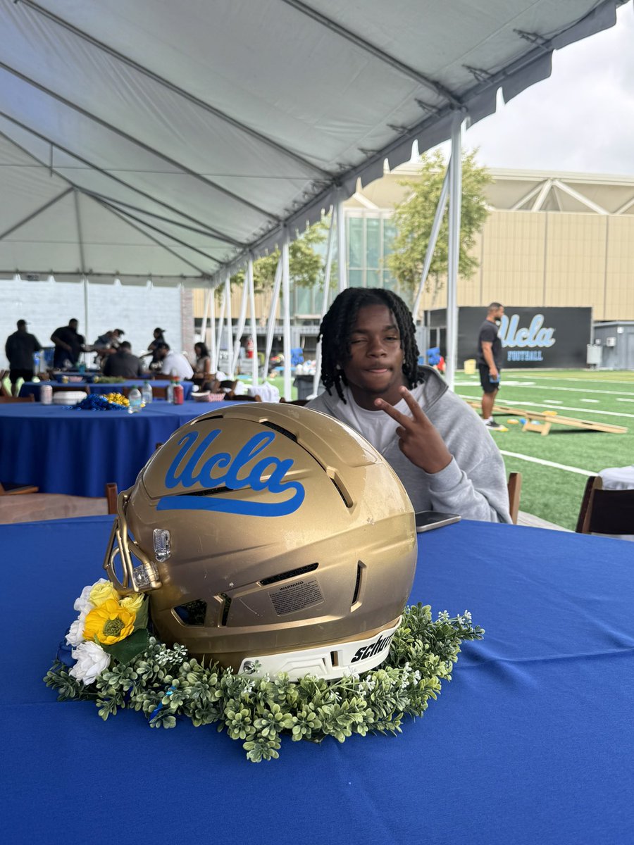 Amari roberts tweet media