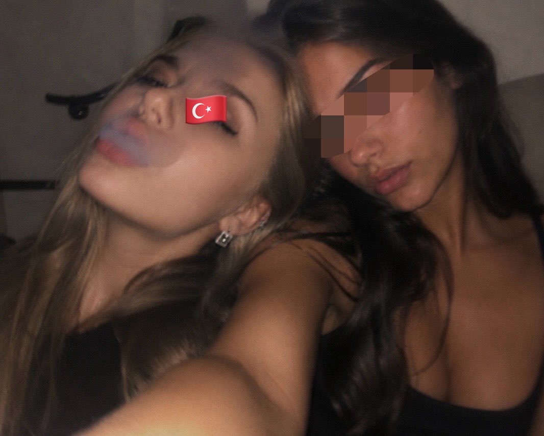 Kayla tweet media