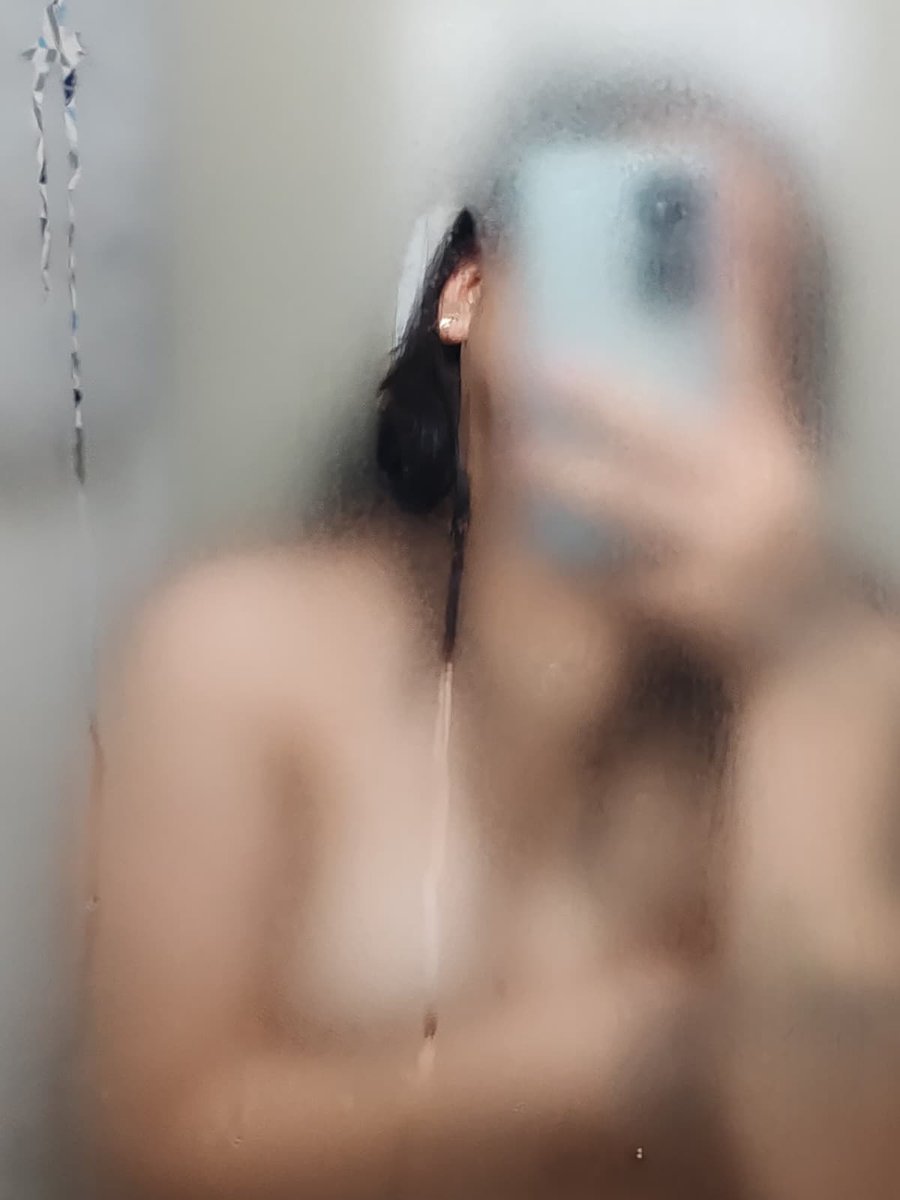 parra16407's tweet photo. Happy #selfie https://t.co/Z35yIzy9sE