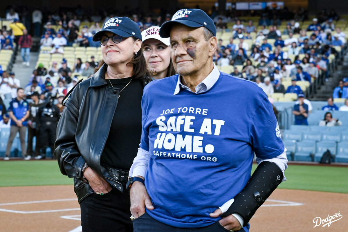 Los Angeles Dodgers tweet media