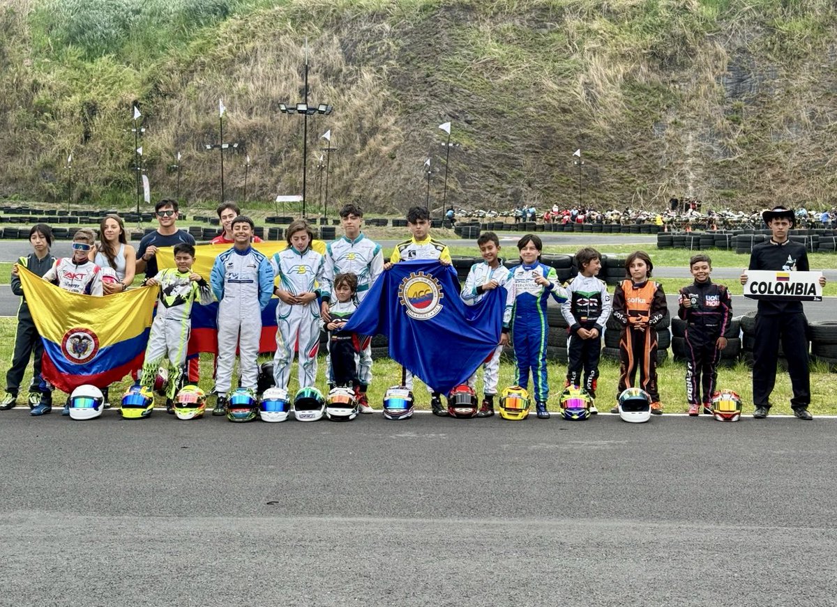 AutomovilClubCo's tweet photo. 🇨🇴🏁 Colombia dice presente en el Campeonato Latinoamericano de Karting 2026 en Costa Rica.

16 pilotos nacionales representan nuestros colores en distintas categorías de la Rok Cup LATAM, llevando el talento colombiano a uno de los escenarios más importantes del kartismo regional. 🌎🔥

¡Muchos éxitos para toda la delegación! 💪🇨🇴

#KartingColombia #ACC #RokCup #Motorsport