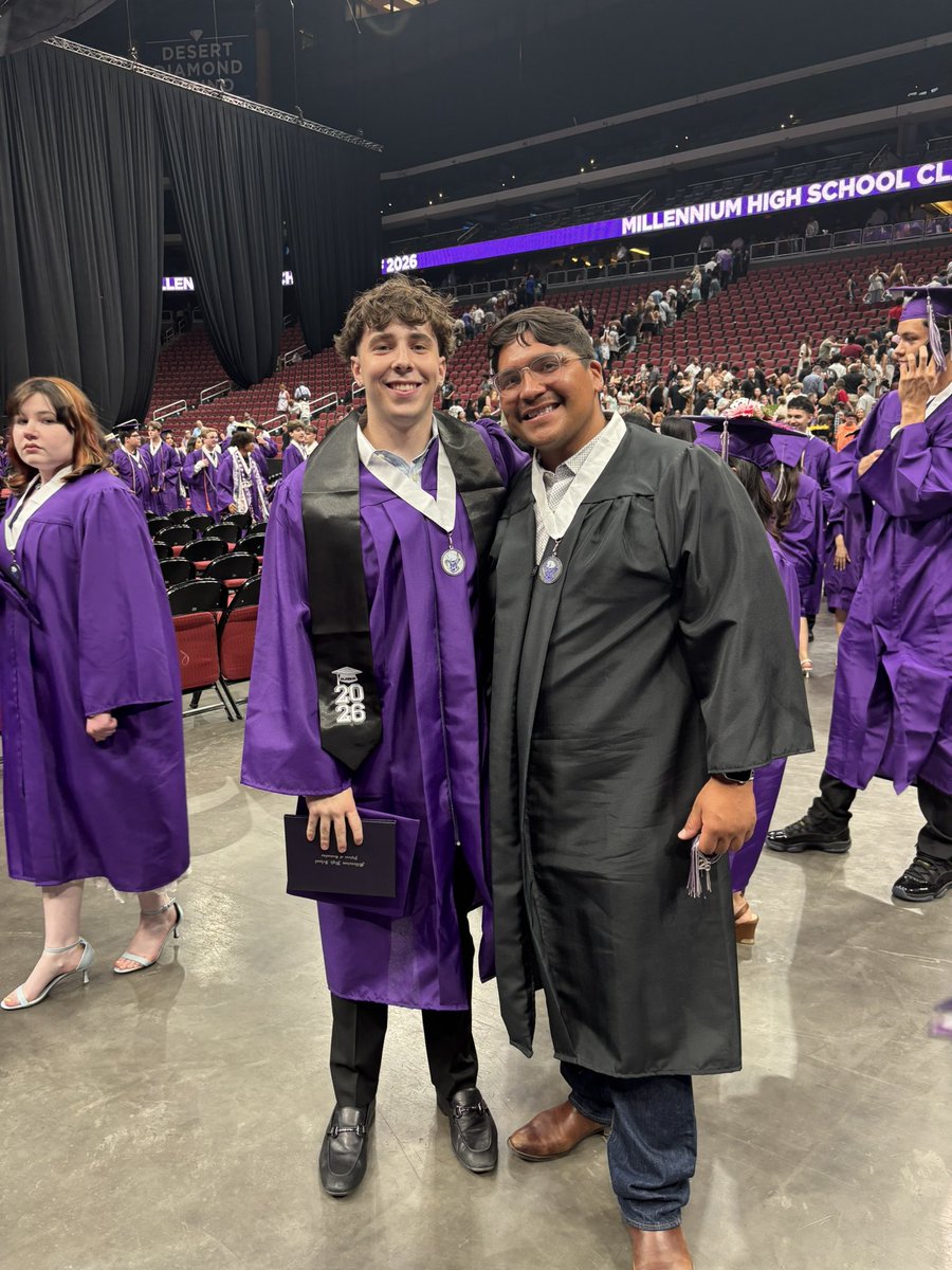 Jacob_M112's tweet photo. Thank you to these coaches for always being there for me and pushing me to be the best version of myself on and off the field. I wouldn’t be where I am today without everything they taught me. 💜🖤@CoachEarly_MHS @coachrhiguera @MillenniumFB https://t.co/lb7nRkiOGo