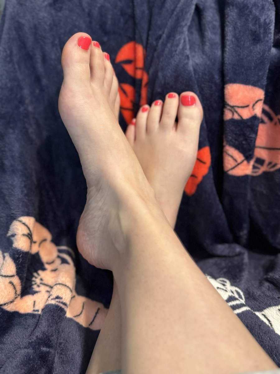 theGoddessNat9's tweet photo. yuh. https://t.co/ZHr3ltJtX2
