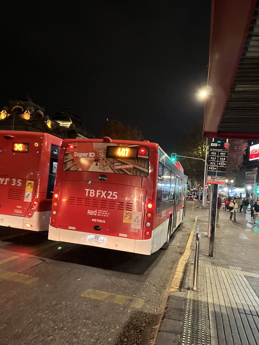 mlk_scl's tweet photo. @Red_Movilidad chofer no abre puertas de bus recorrido 407 pa340 https://t.co/8Id2MIKpPM
