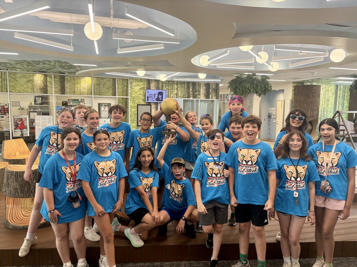 cscott338's tweet photo. So proud of Team No Beef. Just Steak! My very first Field Day at KMS! It was a wild day full of healthy competition. #KMSCougarPride https://t.co/2KXFUYbHPa
