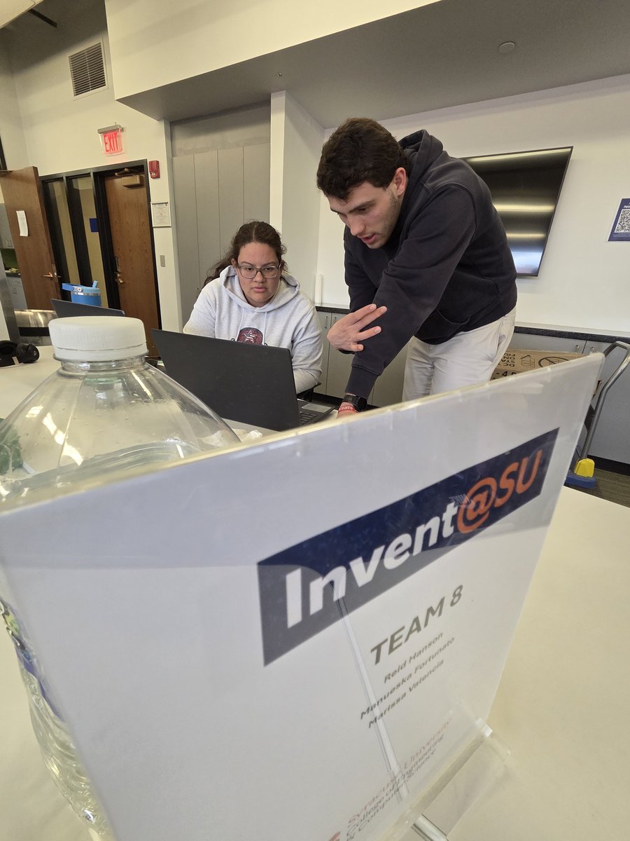 Syracuse Engineering & Computer Science tweet media