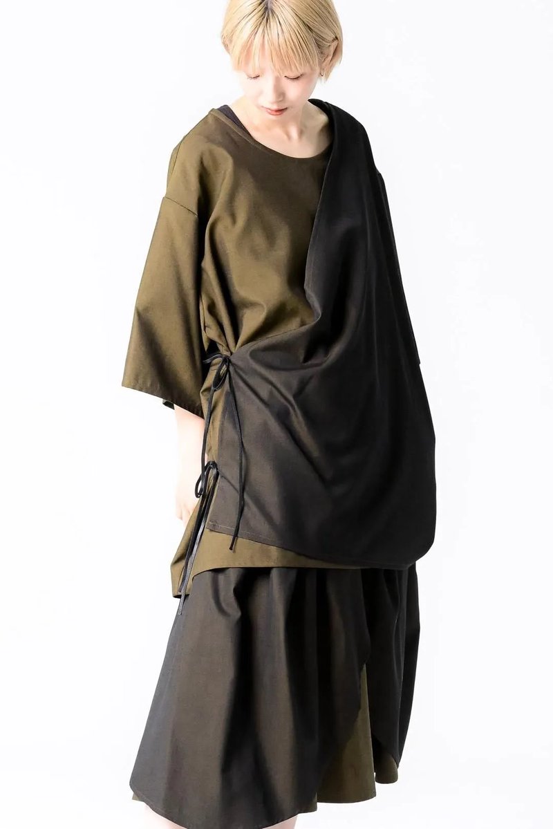 BISHOOL] Wool Gabardine Wrap Big Pullover mustard BISHOOLが