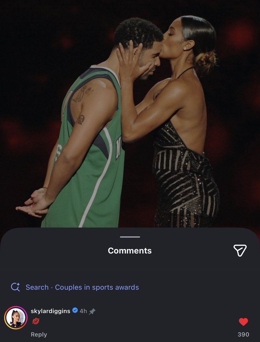 Viral Drake tweet media