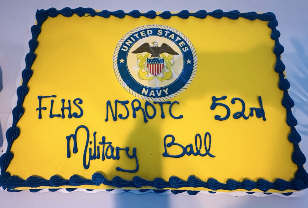 PrincipalFLhigh's tweet photo. Last night I had the privilege of attending the FLHS JROTC 52nd Military Ball at the Yacht Club. Such a fun night for our amazing cadets! Congratulations on all you have achieved this year. 💙🤍@FlhsOfficial @browardschools @HalehDarbar https://t.co/CxWejhTZEI