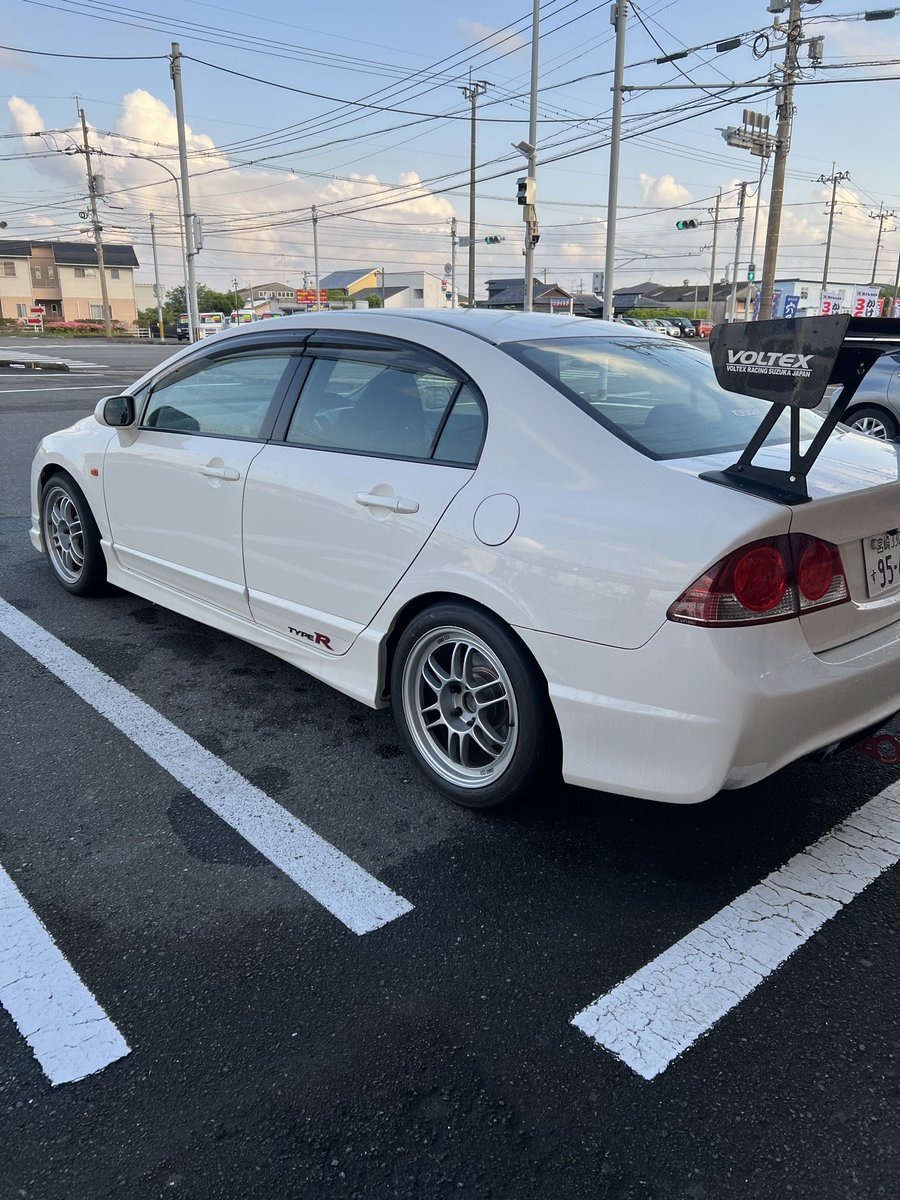 新ラリークイック中原 tweet media