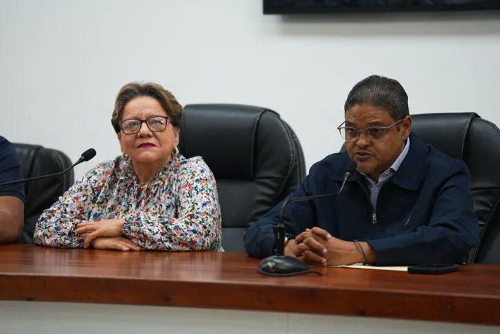 acento.com.do tweet media