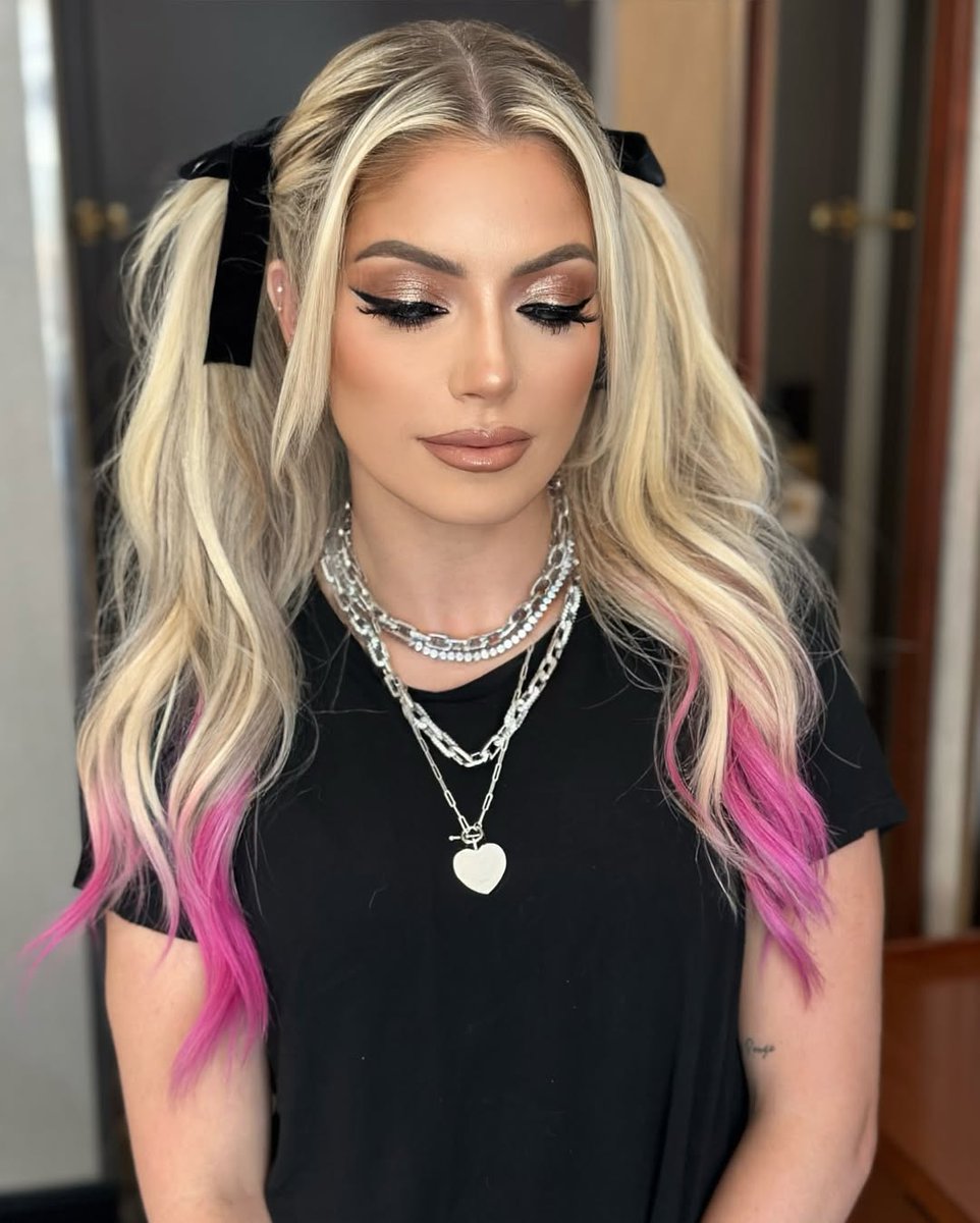 ⛥ Zoey Madison ⛥ tweet media