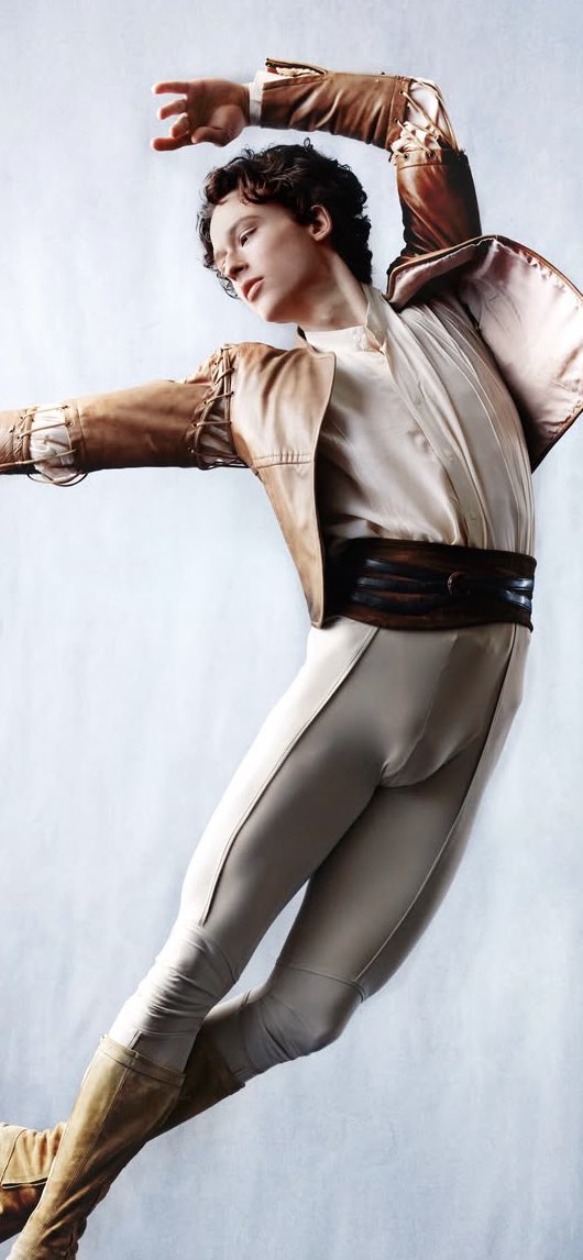 Want to meet ballet guy tweet media