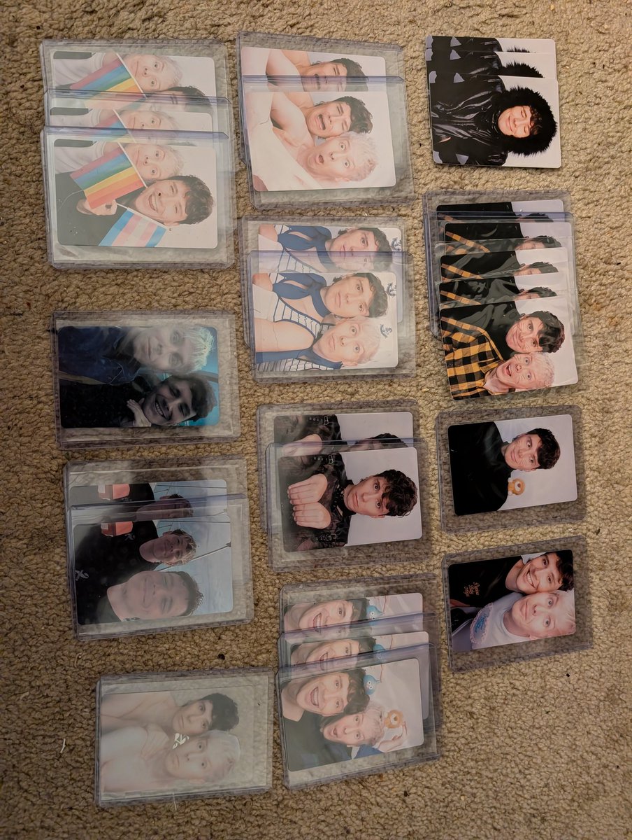 NickySays (Dan and Phil's Bathmat) tweet media
