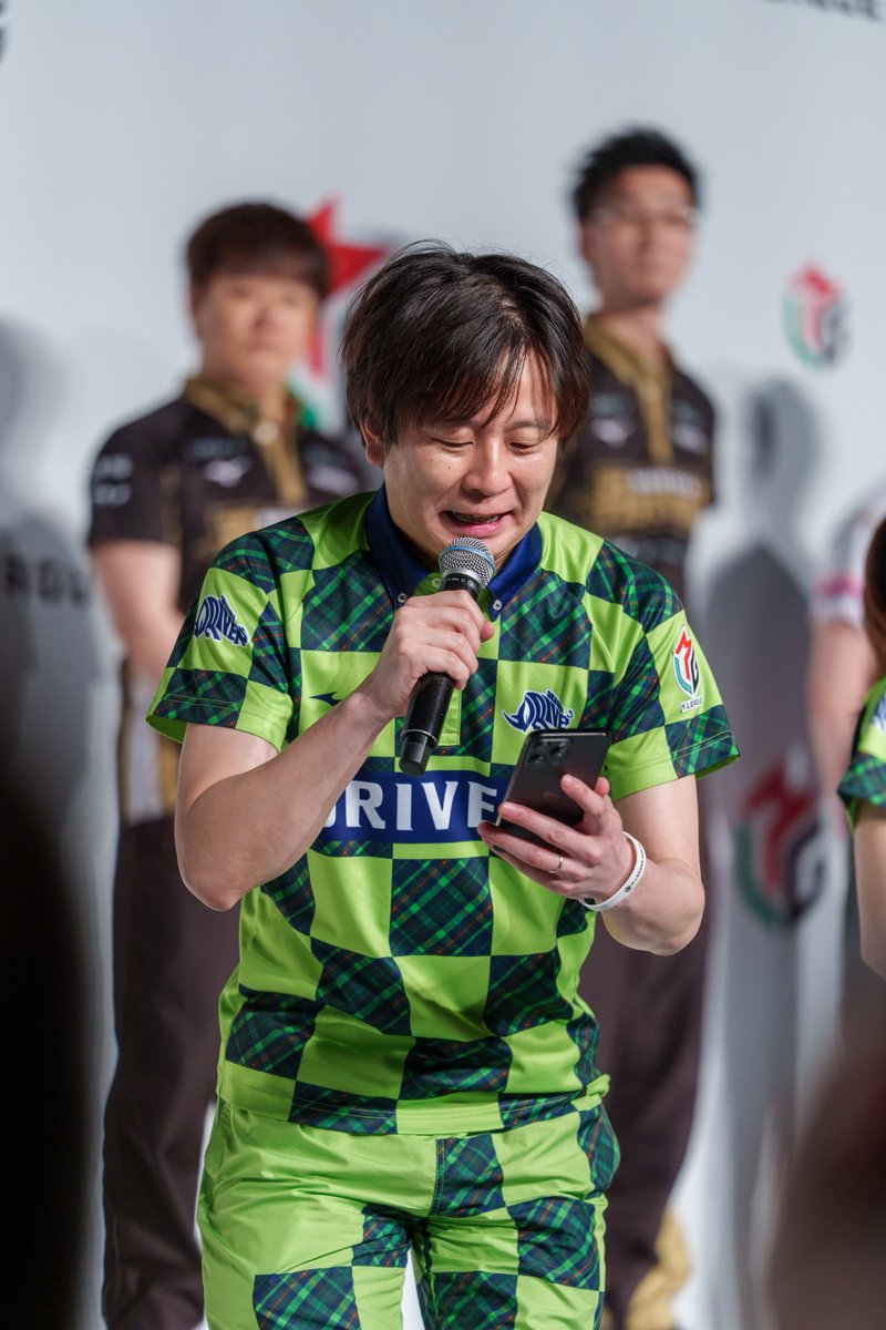 ぐな tweet media