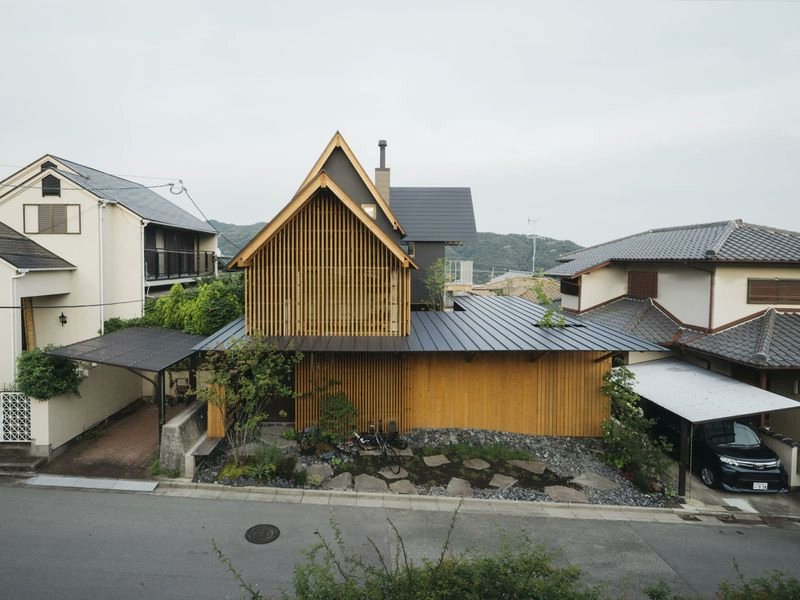 TECTURE tweet media