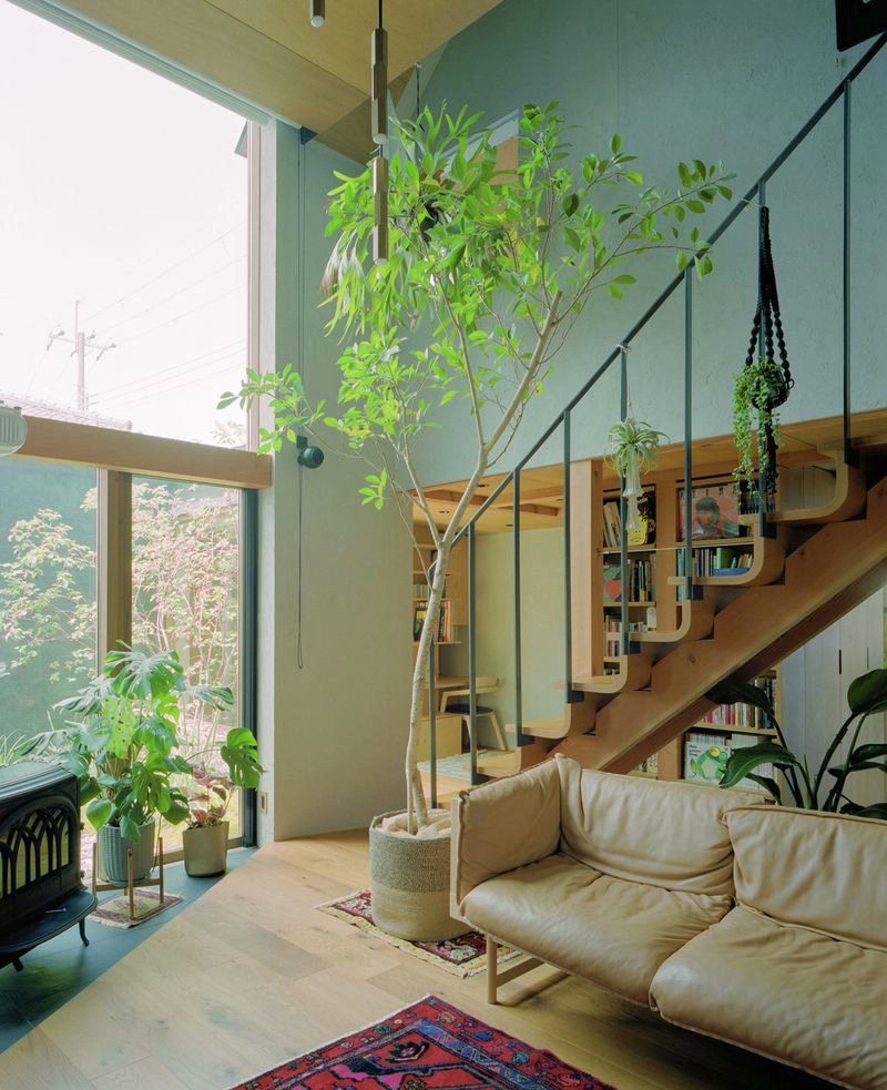 TECTURE tweet media