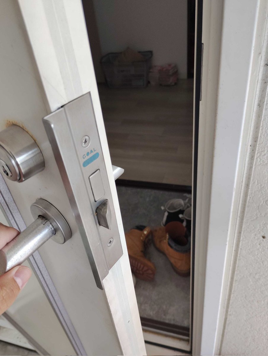 鍵屋 Locksmith tweet media