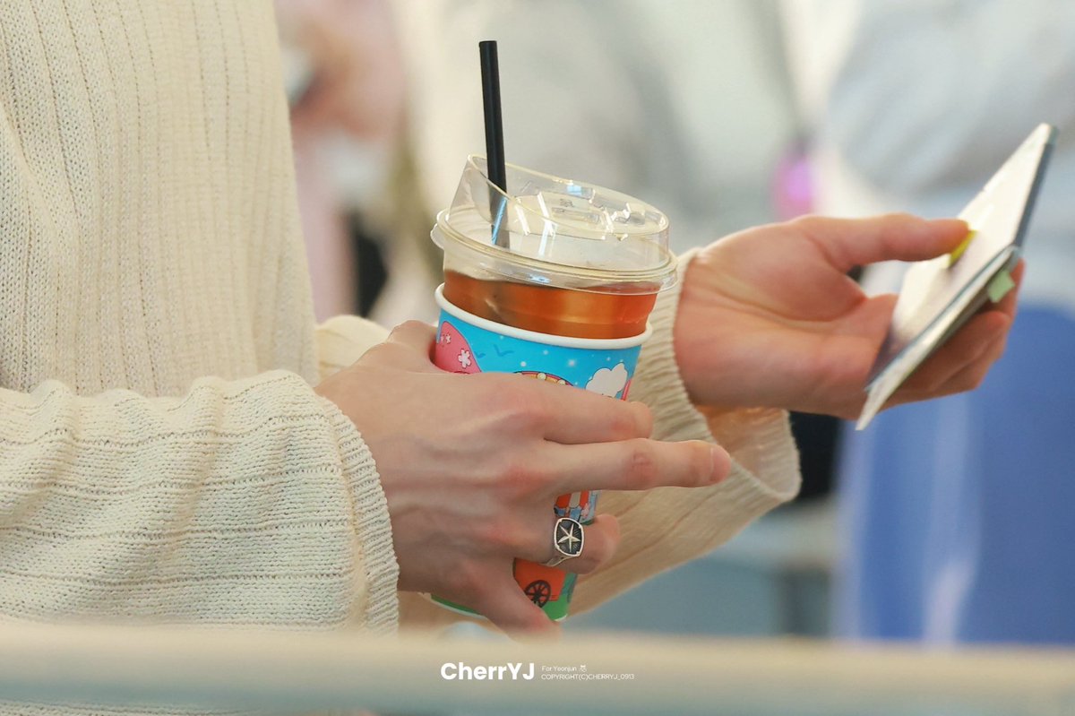 CherrYJ tweet media