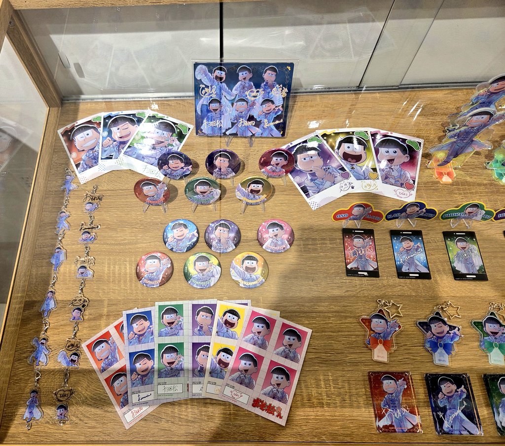 取り急ぎ！新宿マルイアネックスポップアップショップ見本。 ちなみに