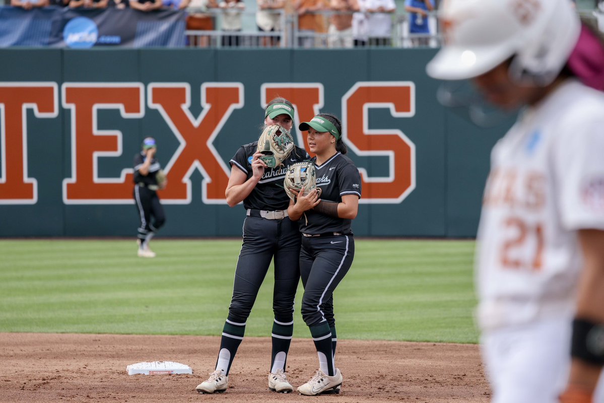 Wagner Softball tweet media