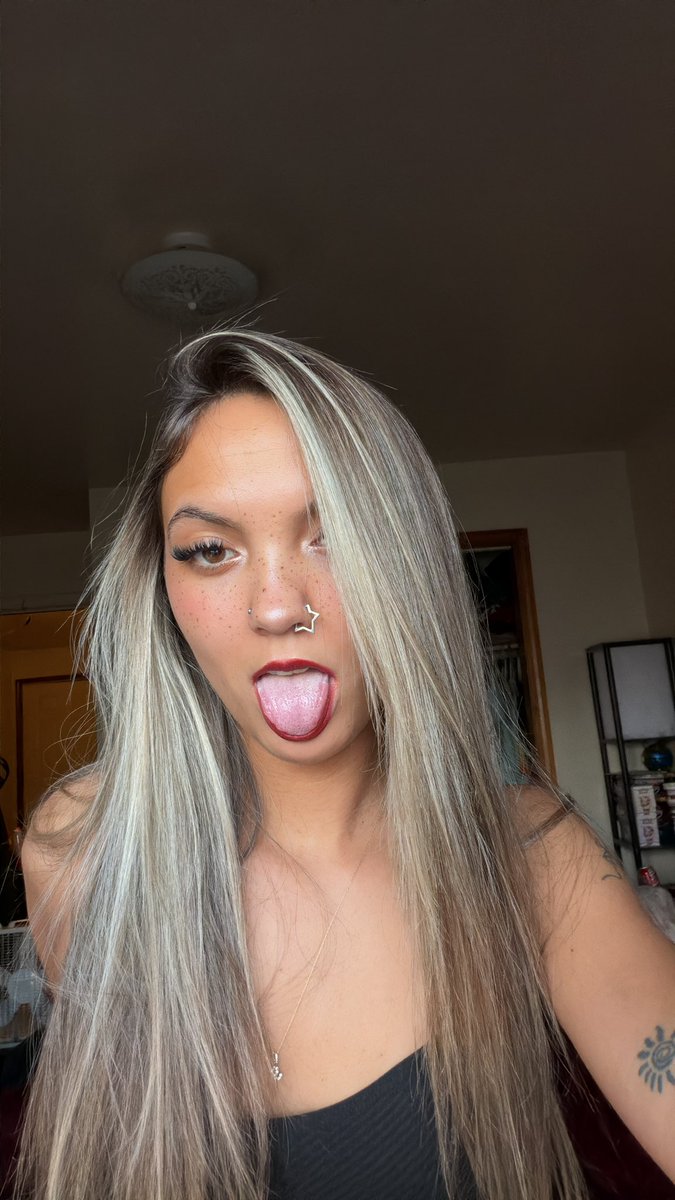 Goddess Sky tweet media
