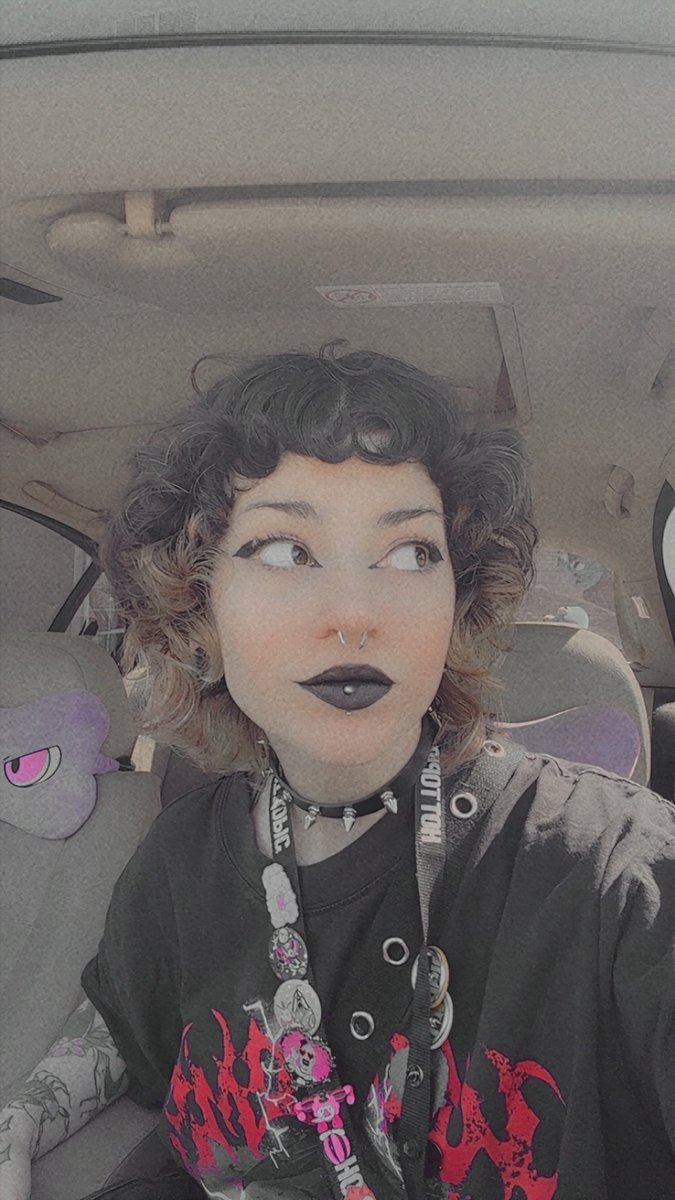 babychurro🧸🔪 tweet media