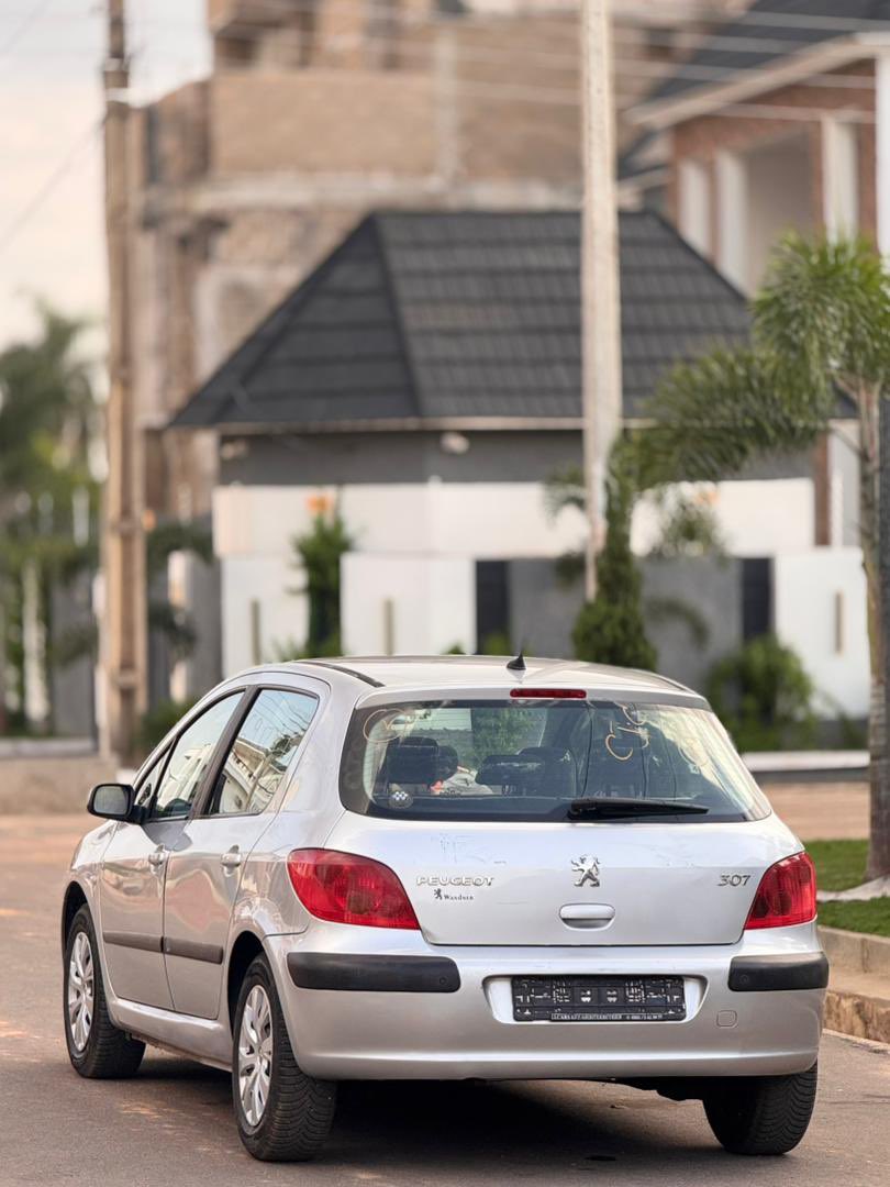Amaan_Autos tweet media