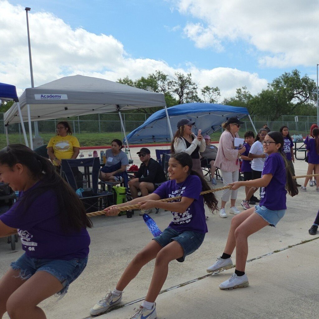 swisd_hcsa's tweet photo. The energy was unmatched today as our 3rd, 4th, and 5th graders took over the fields for an epic day of competition, teamwork, and absolute fun! 

#SWISDHEROS #RootedHiddenCove #RootedSWISD https://t.co/K5979nGKd7