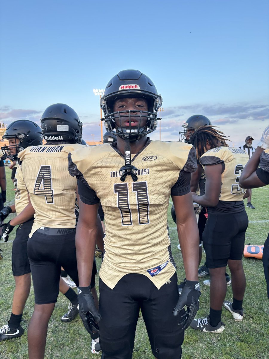 ⚡️TITAN BORN! TITAN BRED!⚡️ tweet media