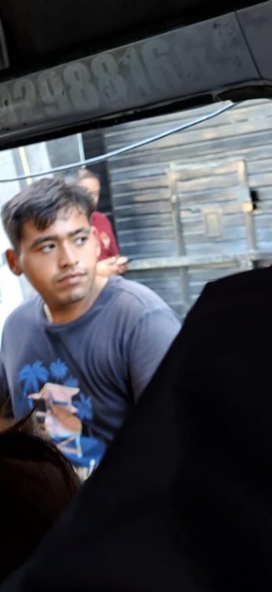 edisonral's tweet photo. #NOSESCRIBEN: 

#Chiclayo: "¿Dónde están las autoridades  de la municipalidad? 

En vez de estar durmiendo en la calles escondidas, deberían ver la seguridad de la ciudad. No solo en la universidad Sipan, sino en la UCV y San Martín. Ahora ya es costumbre... 

1/2 https://t.co/2Bvx9bCDZ6