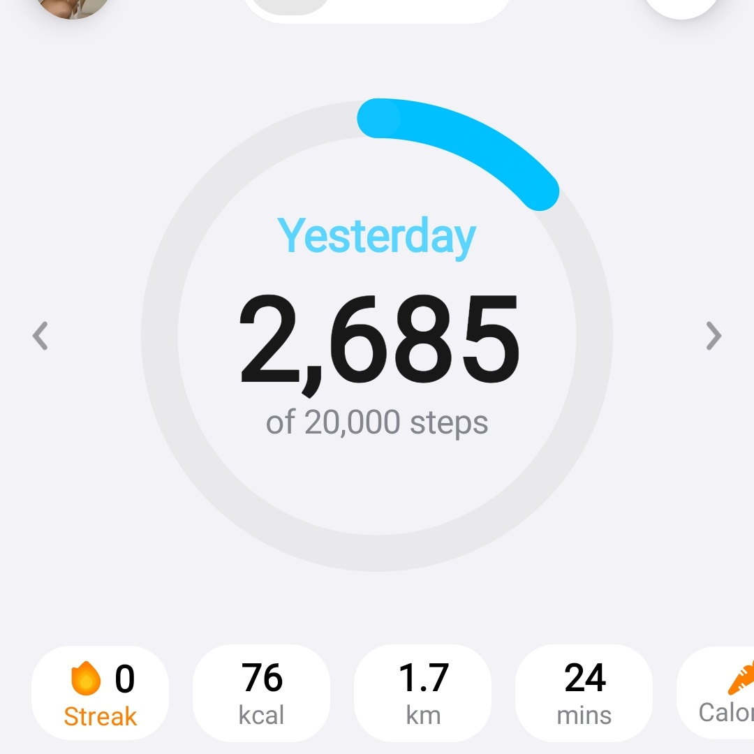 ainohatescals's tweet photo. 𓍼   15  ノ O5 
            —  0  cals 
steps :  2.6  k
net : - 70  cals https://t.co/Bz2VAC5Geo