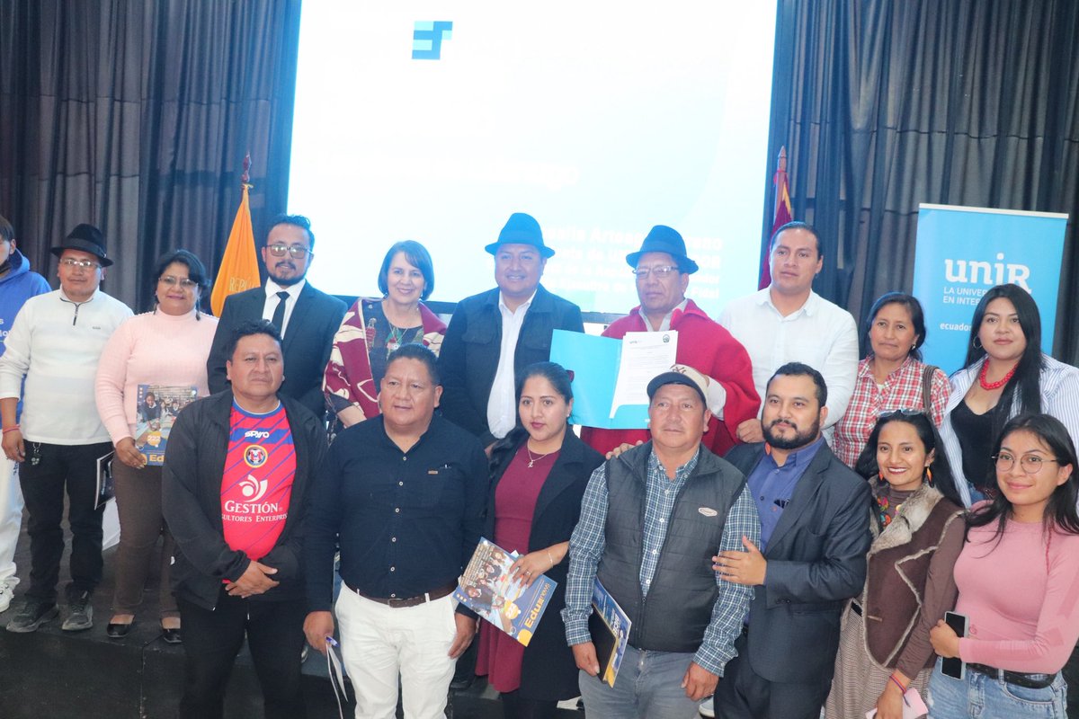AlexToapantaEc's tweet photo. Participamos en el Encuentro Académico “El Arte del Liderazgo”, fortaleciendo el compromiso con la educación y el liderazgo.

Además, se firmó un convenio entre el MICC, FIDAL y UNIR para impulsar becas de posgrado para personas de escasos recursos económicos. https://t.co/KDBnCriVmT