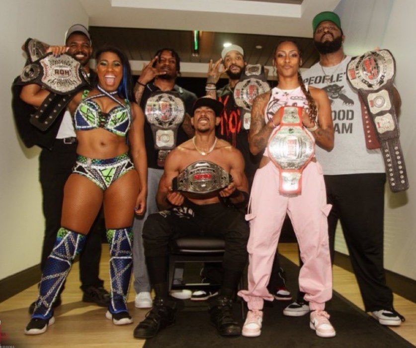 JeffVsTheWorld's tweet photo. Yup..
ROH is for ______

✊🏾 https://t.co/Tx8MDYA7RR