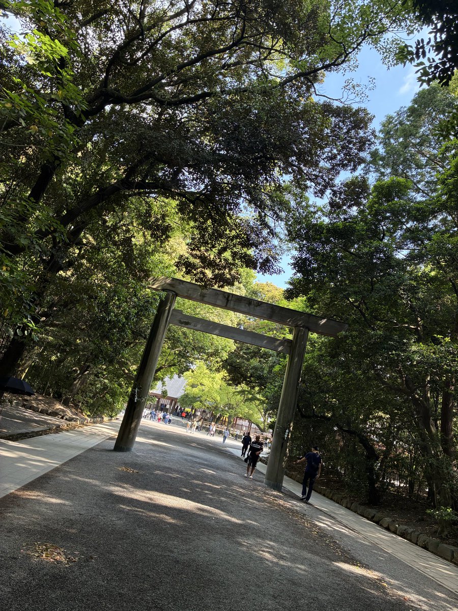 mcakikooshima's tweet photo. おはようございます。
バッチリ☀️マークの週末です。
水分とって暑さに慣れましょう！

今日は熱田神宮会館の披露宴です。
＃熱田神宮会館60周年
＃つな婚 https://t.co/LfAxw0rIJN