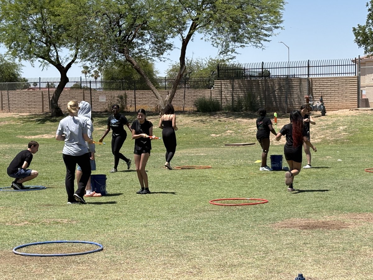 LukeJets's tweet photo. Field Day was a total blast!!!! https://t.co/SNpI0blV7L