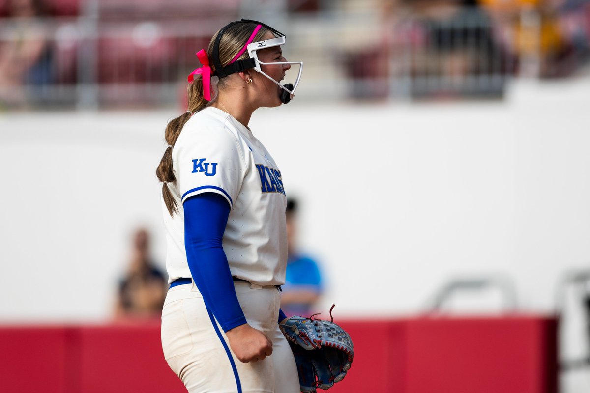 Kansas Softball tweet media