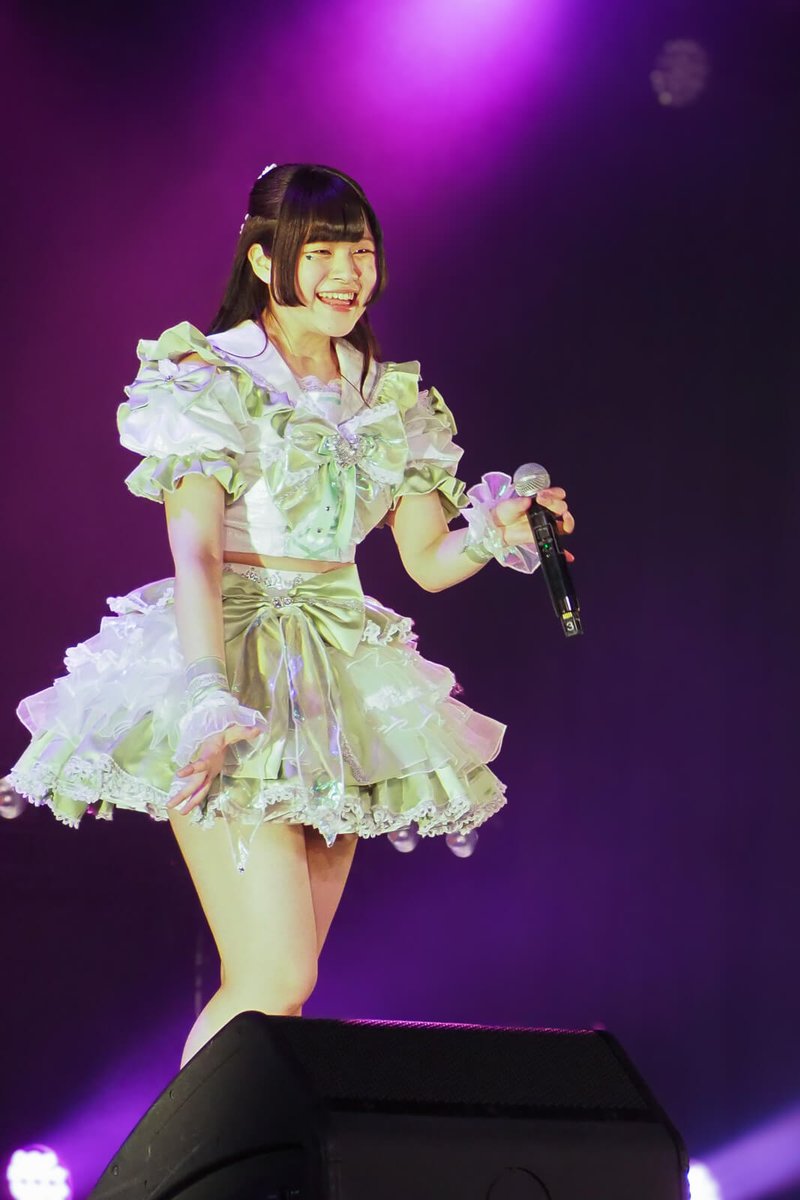 むーんがーる tweet media