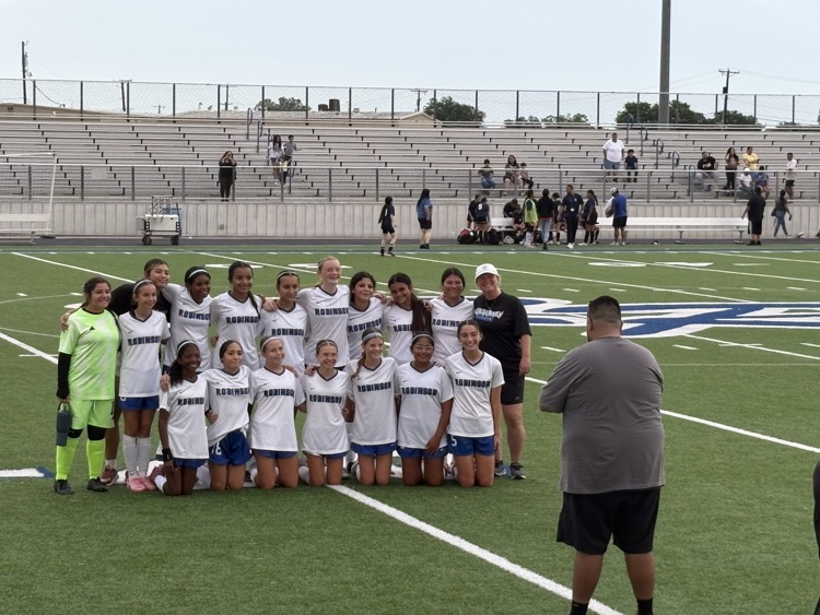 whatsnewatrjh's tweet photo. Both the girls and boys soccer teams end the season with big wins tonight! It's so fun to see these students excelling on the pitch. #RobinsonISD https://t.co/a2PX3z5VTQ